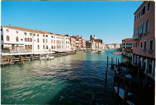 Venice Grad canal Kodak Ektar 100 Zeiss distagon 18mm F3.5