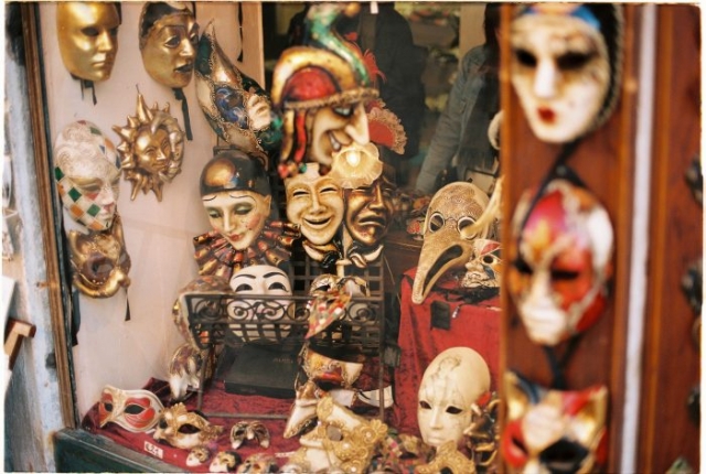 mask venice carneval shop kodak portra 160