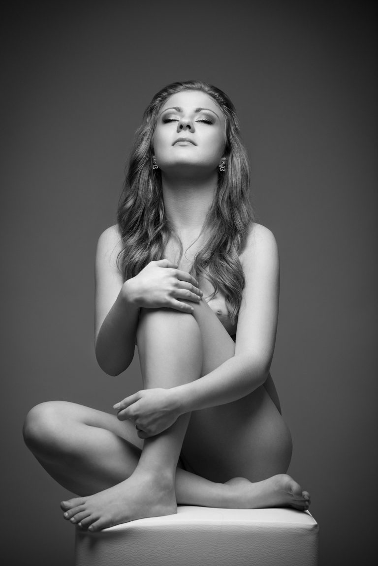 nude art glamour photography